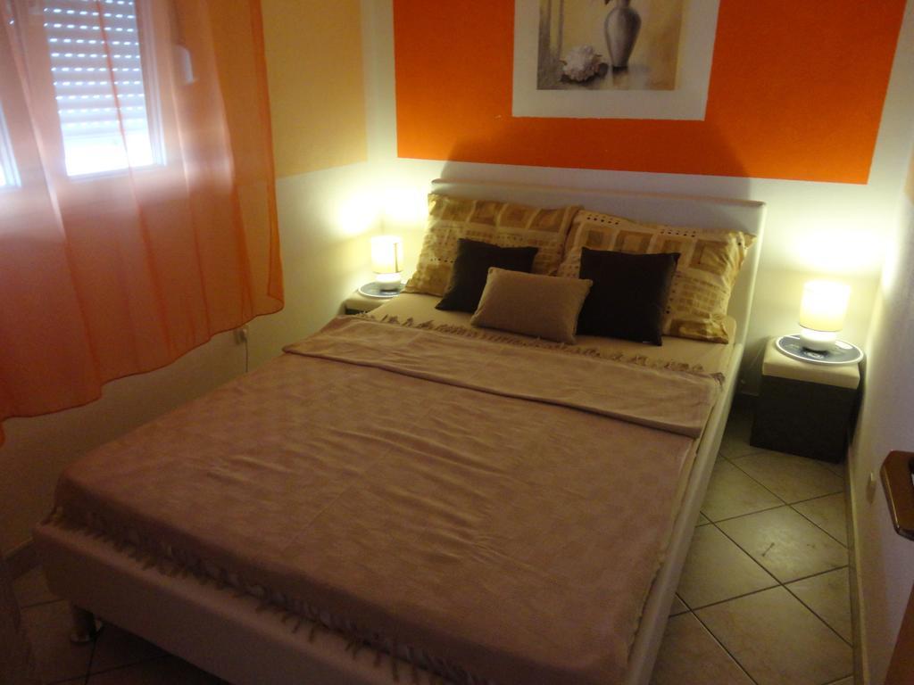 Tice Apartments Mediteran מראה חיצוני תמונה