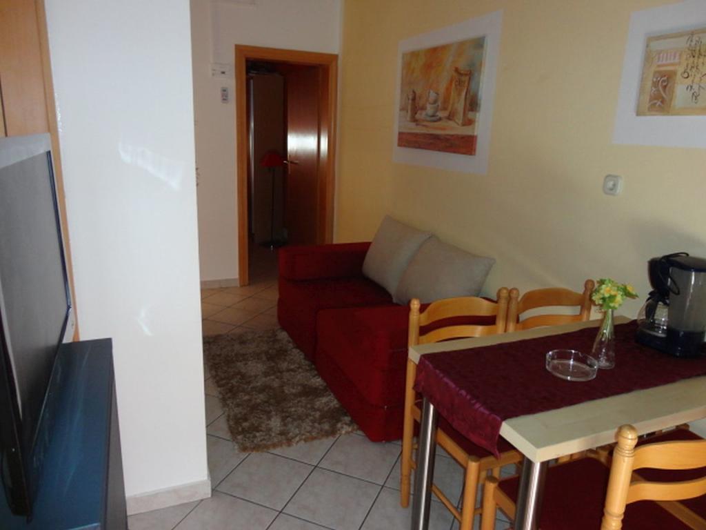 Tice Apartments Mediteran מראה חיצוני תמונה