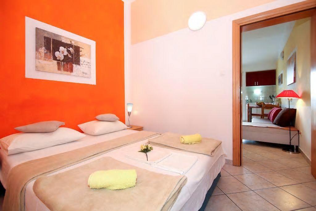 Tice Apartments Mediteran מראה חיצוני תמונה